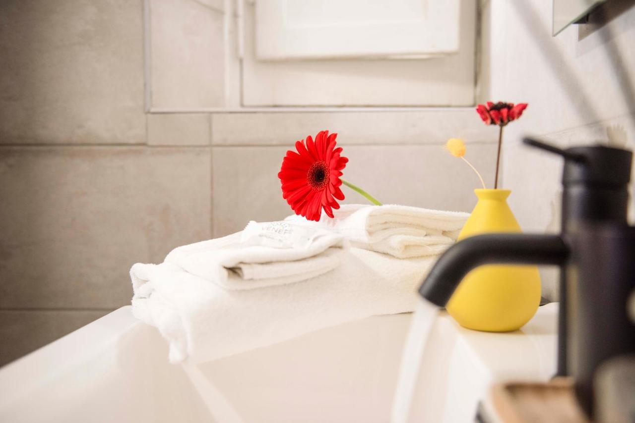 Stranamore Apartments Trastevere Рим Екстер'єр фото