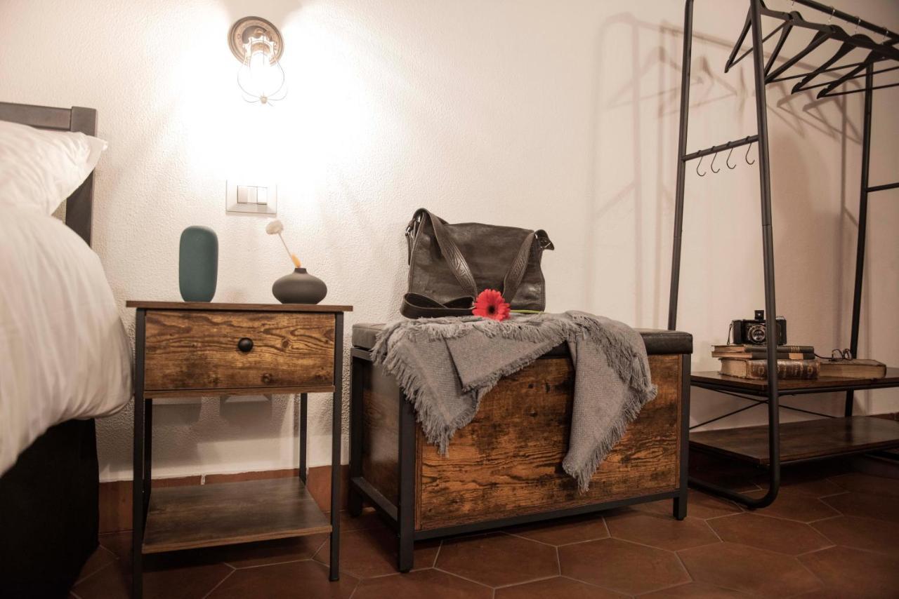 Stranamore Apartments Trastevere Рим Екстер'єр фото