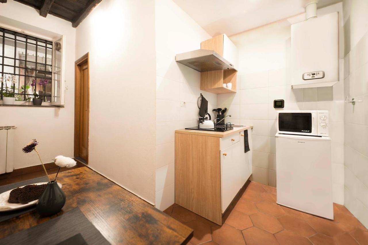 Stranamore Apartments Trastevere Рим Екстер'єр фото
