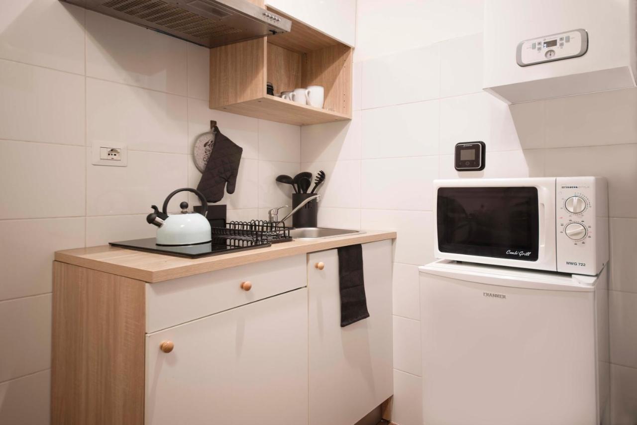Stranamore Apartments Trastevere Рим Екстер'єр фото